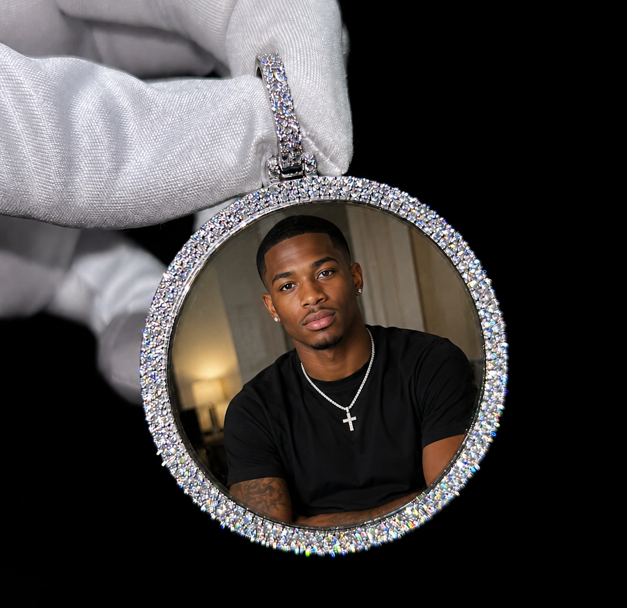 Custom VVS Photo Memory Pendant | Moissanite & Lab Diamond