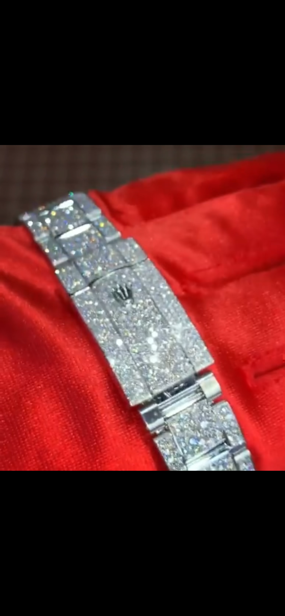 Iced Red Dial Luxury Watch – 36mm & 41mm
