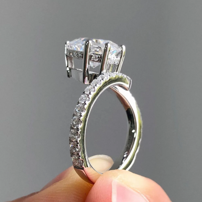 2.50 Carat Pear Cut Lab-Grown Diamond Vintage Engagement Ring | IGI Certified E-VS1 | 14K White Gold