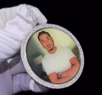 Custom VVS Photo Memory Pendant | Moissanite & Lab Diamond
